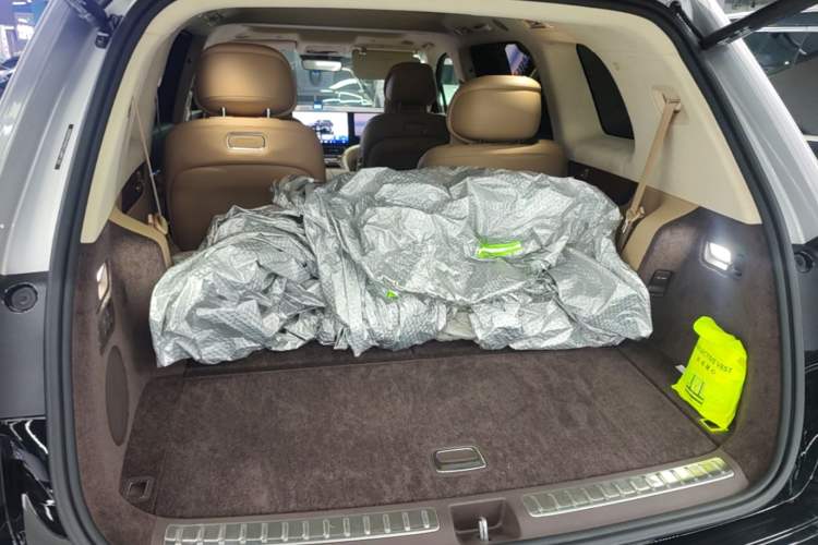Used Hima AITO M9 2025 Extended-Range Ultra Version 52 kWh 6-Seater Trunk