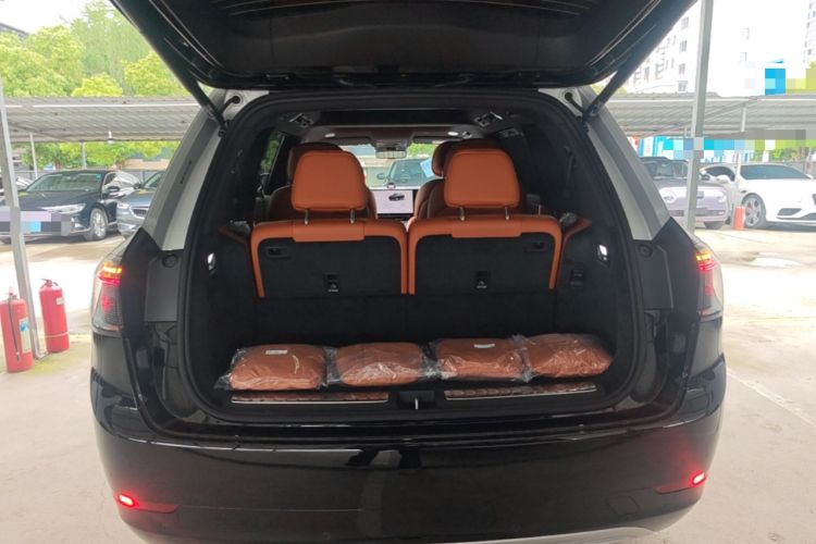 Used Hima AITO M9 2025 Model Range-Extended Ultra Edition 52kWh 6-seater (896-line LiDAR) Trunk