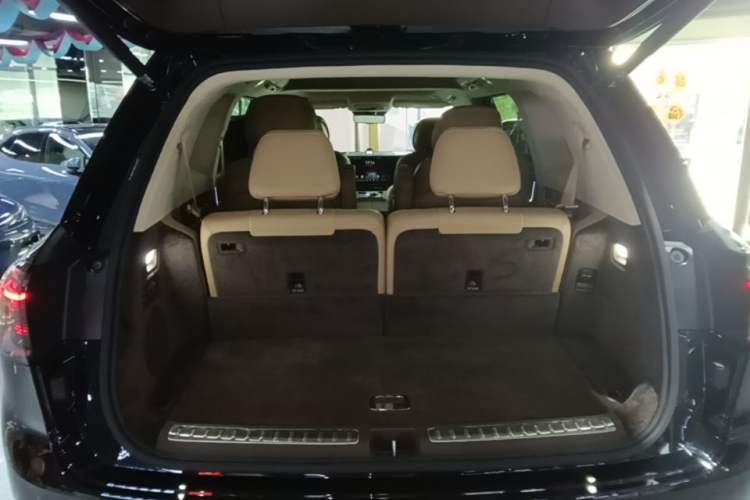 Used Hima AITO M9 2025 Extended-Range Ultra Version 52 kWh 6-Seater Trunk