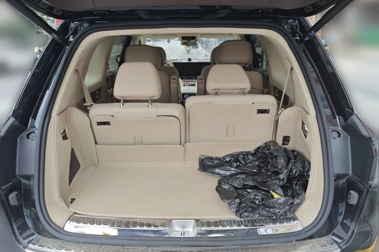 Used Hima AITO M9 2025 All-Electric Max Version 100 kWh 6-Seater Trunk