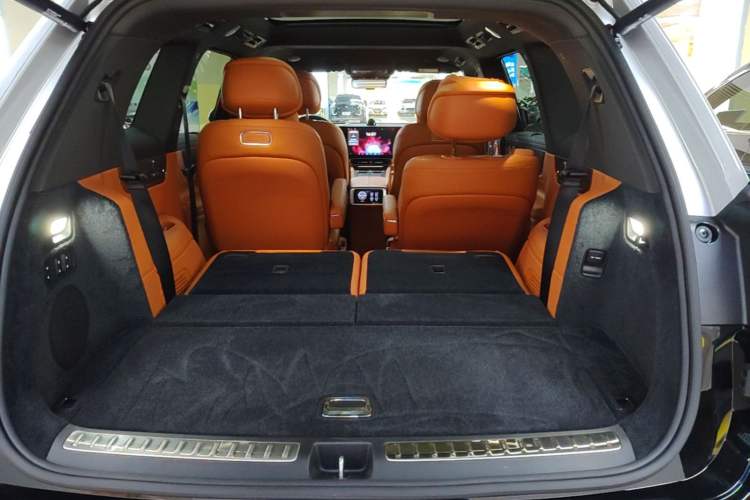 Used Hima AITO M9 2025 Extended-Range Ultra Version 52 kWh 6-Seater Trunk