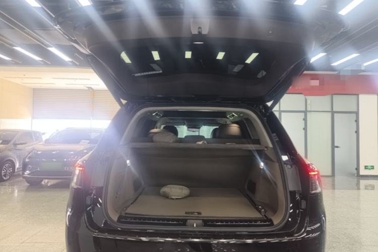 Used Hima AITO M9 2025 Extended-Range Ultra Version 52 kWh 5-Seater Edition Trunk
