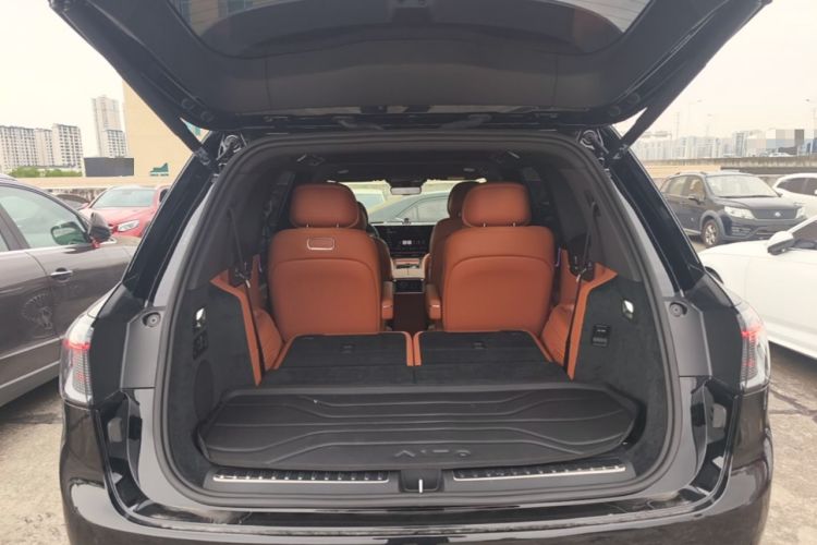 Used Hima AITO M9 2025 Extended-Range Ultra Version 52 kWh 6-Seater Trunk