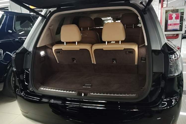 Used Hima AITO M9 2025 Extended-Range Ultra Version 52 kWh 6-Seater Trunk