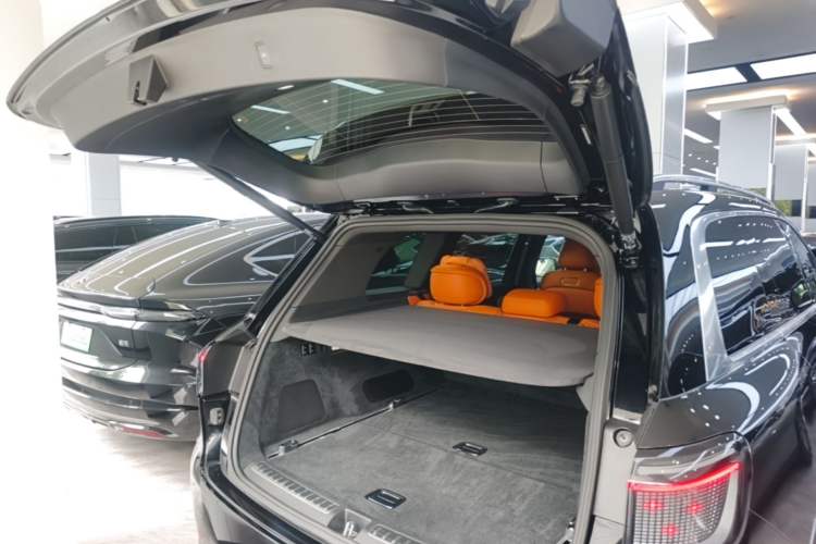 Used Hima AITO M9 2025 Extended-Range Ultra Version 52 kWh 5-Seater Edition Trunk