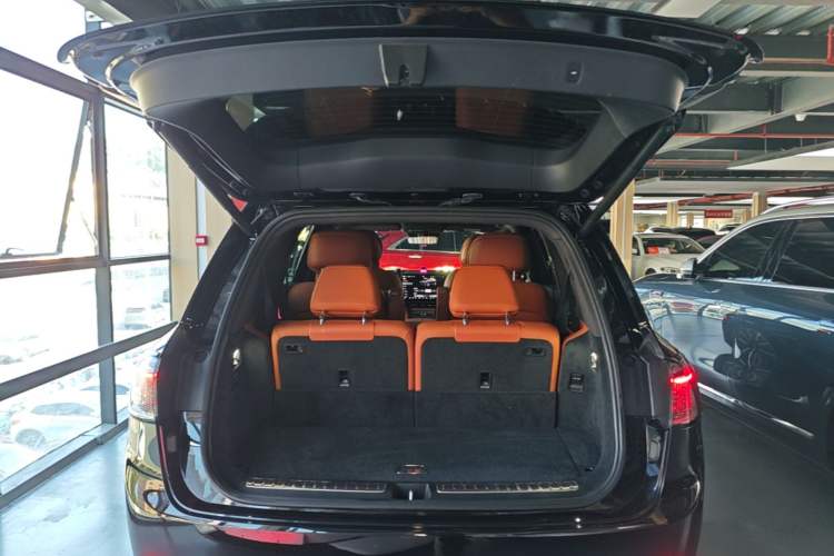 Used Hima AITO M9 2025 Extended-Range Max Version 52 kWh 6-Seater Edition Trunk