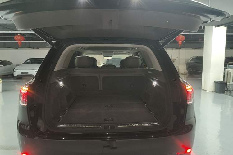 Used Hima AITO M9 2025 Extended-Range Ultra Version 52 kWh 5-Seater Edition Trunk