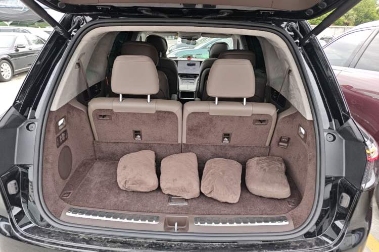 Used Hima AITO M9 2025 Extended-Range Ultra Version 52 kWh 6-Seater Trunk