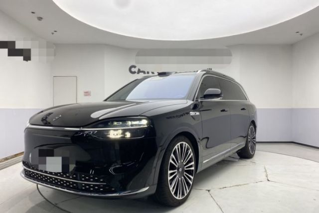 Ojetý Hima AITO M9 2025 Extended-Range Ultra Version 52 kWh 5-Seater Edition