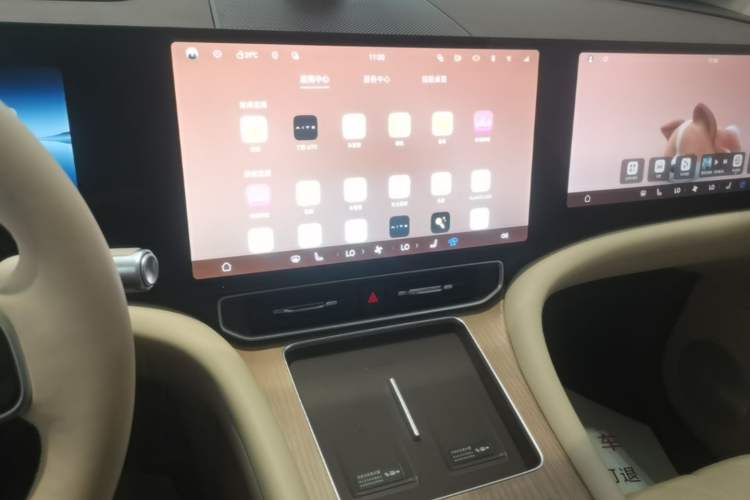 Used Hima AITO M9 2025 Extended-Range Ultra Version 52 kWh 6-Seater Audio And AC Panel