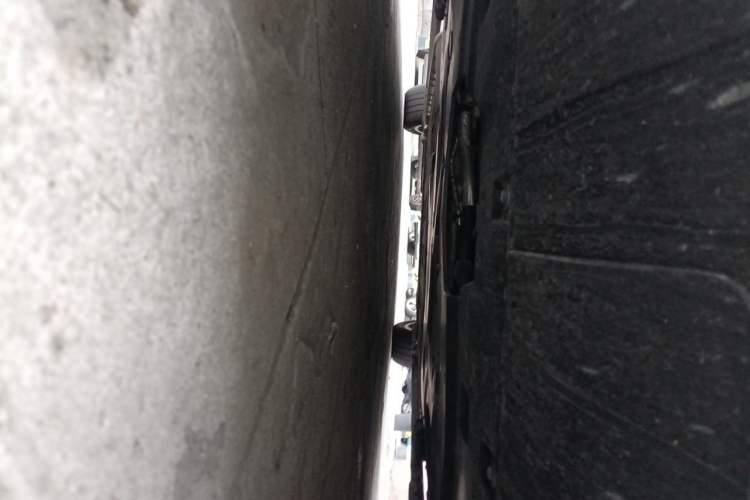 Used Hima AITO M9 2025 Extended-Range Ultra Version 52 kWh 6-Seater Chassis Front