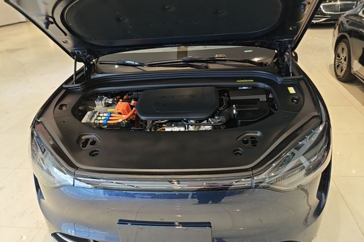 Used Hima AITO M9 2025 Extended-Range Ultra Version 52 kWh 6-Seater Engine Bay