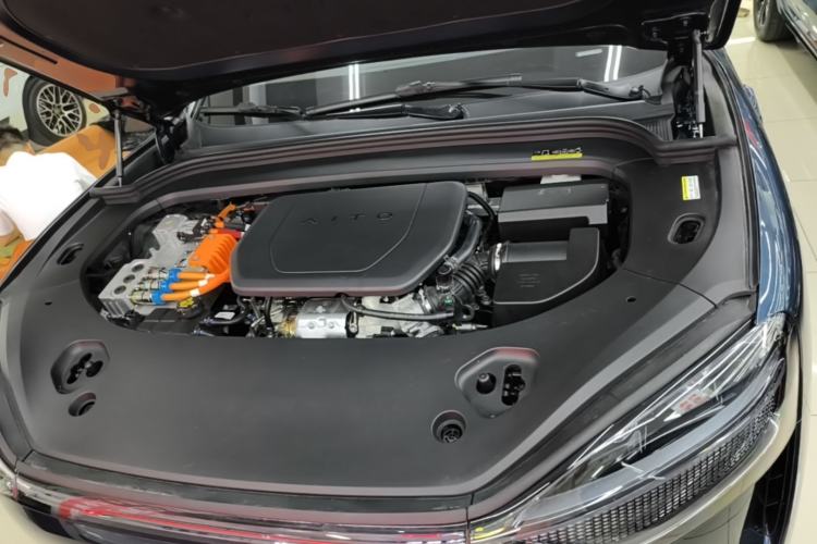 Used Hima AITO M9 2025 Extended-Range Ultra Version 52 kWh 6-Seater Engine Bay