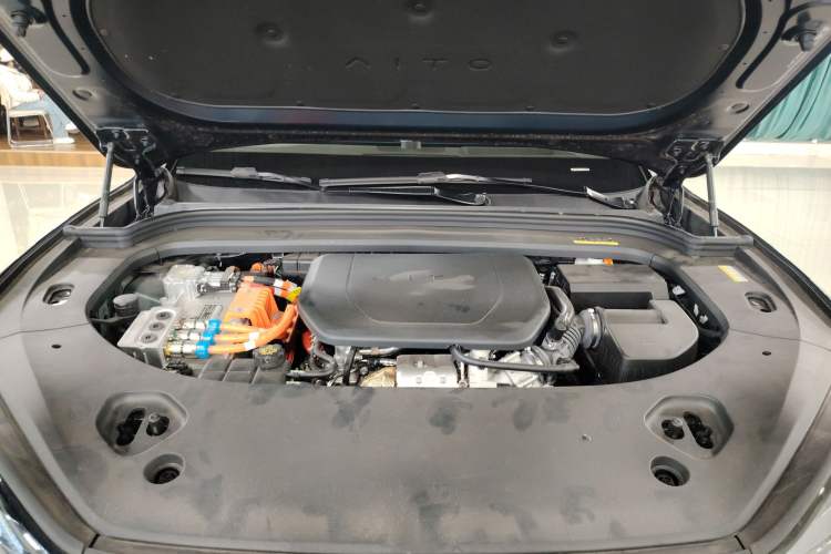 Used Hima AITO M9 2025 Extended-Range Ultra Version 52 kWh 6-Seater Engine Bay