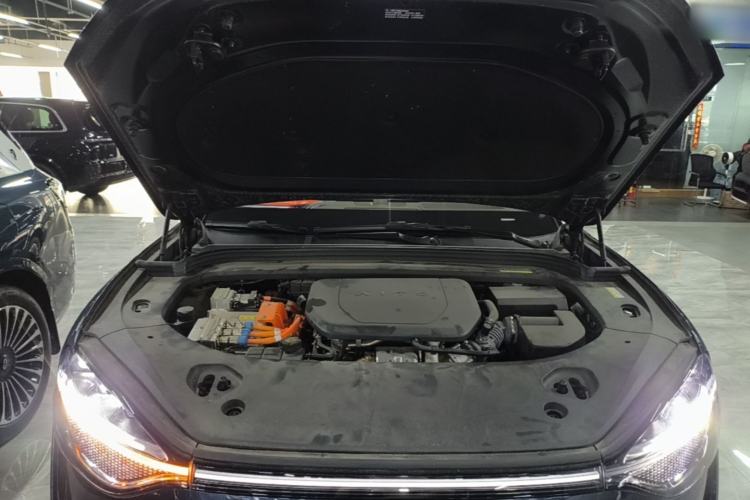 Used Hima AITO M9 2025 Extended-Range Ultra Version 52 kWh 6-Seater Engine Bay