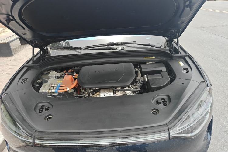 Used Hima AITO M9 2025 Extended-Range Ultra Version 52 kWh 6-Seater Engine Bay