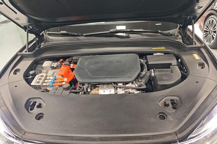 Used Hima AITO M9 2025 Extended-Range Ultra Version 52 kWh 6-Seater Engine Bay