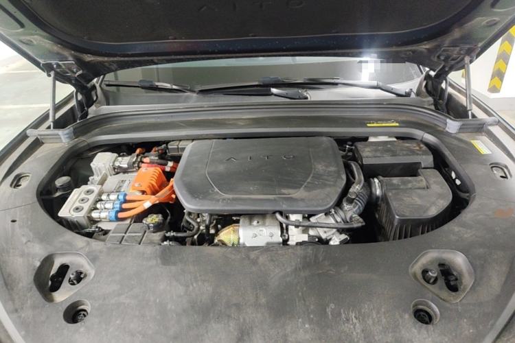 Used Hima AITO M9 2025 Extended-Range Ultra Version 52 kWh 6-Seater Engine Bay