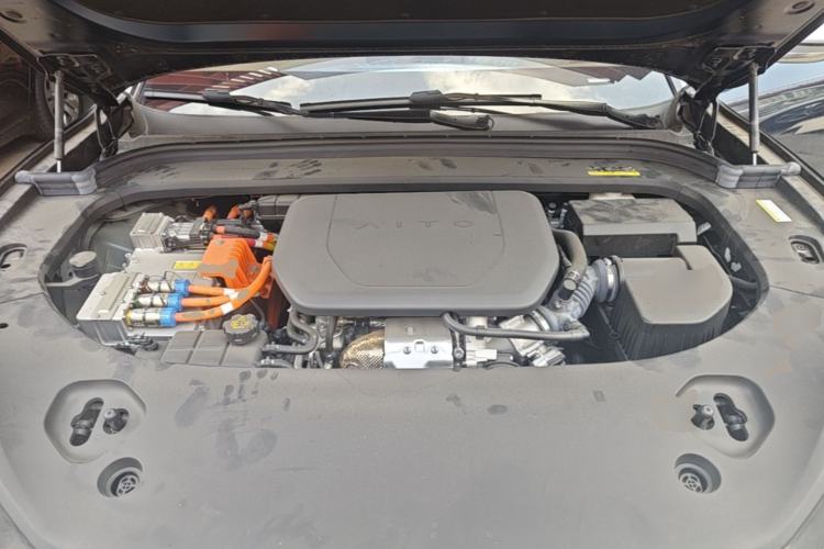 Used Hima AITO M9 2025 Extended-Range Ultra Version 52 kWh 6-Seater Engine Bay