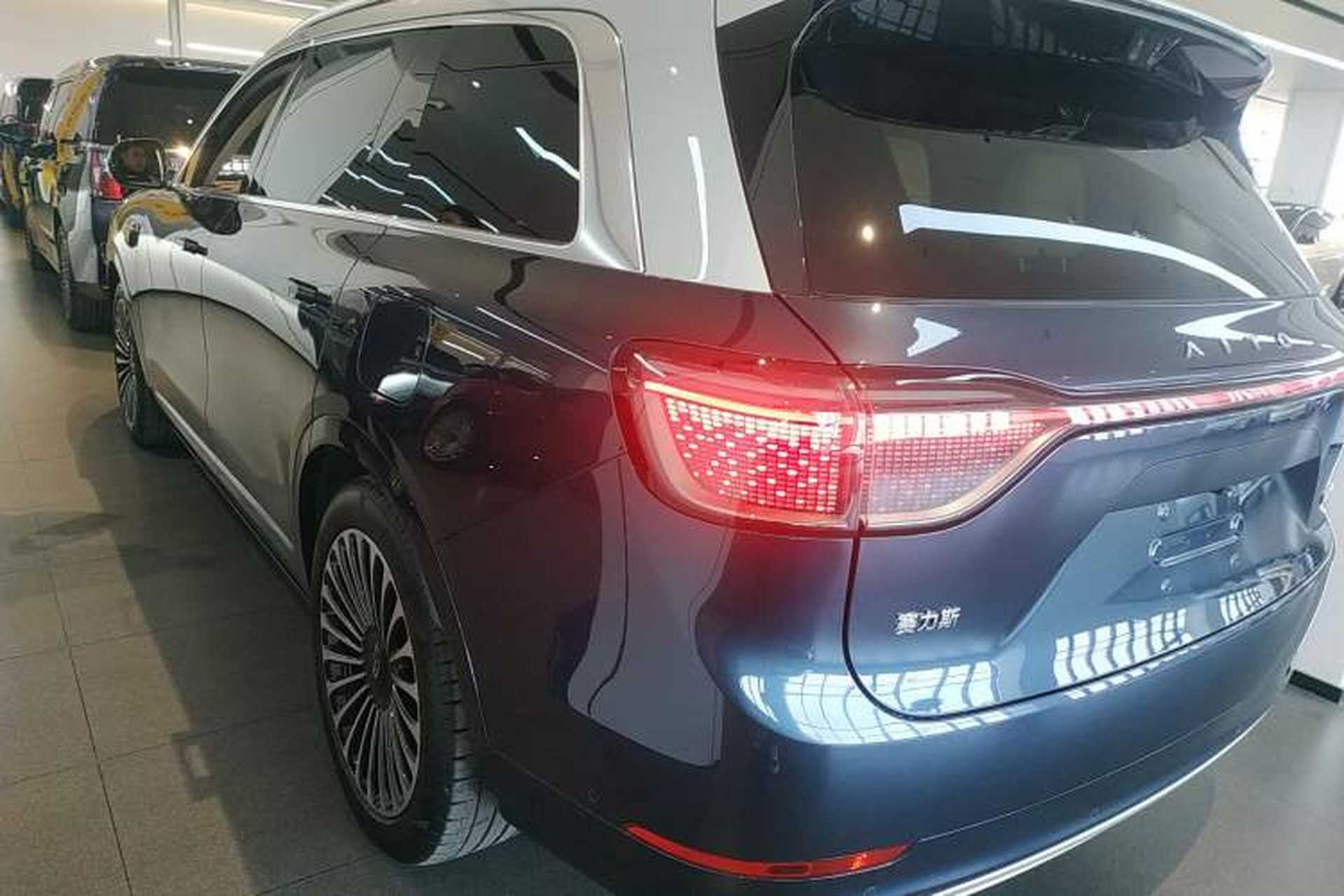 Used Hima AITO M9 2025 Extended-Range Ultra Version 52 kWh 6-Seater Exterior 2