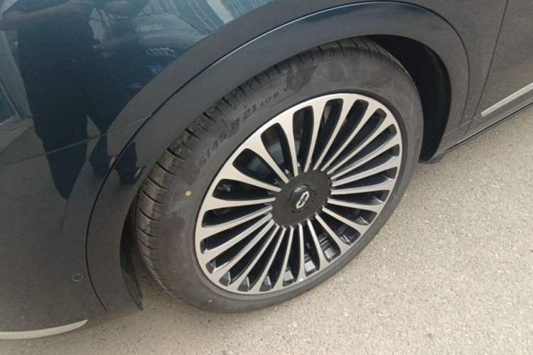 Used Hima AITO M9 2025 Extended-Range Ultra Version 52 kWh 6-Seater Exterior 4