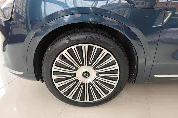 Used Hima AITO M9 2025 Extended-Range Max Version 52 kWh 6-Seater Edition Exterior 7