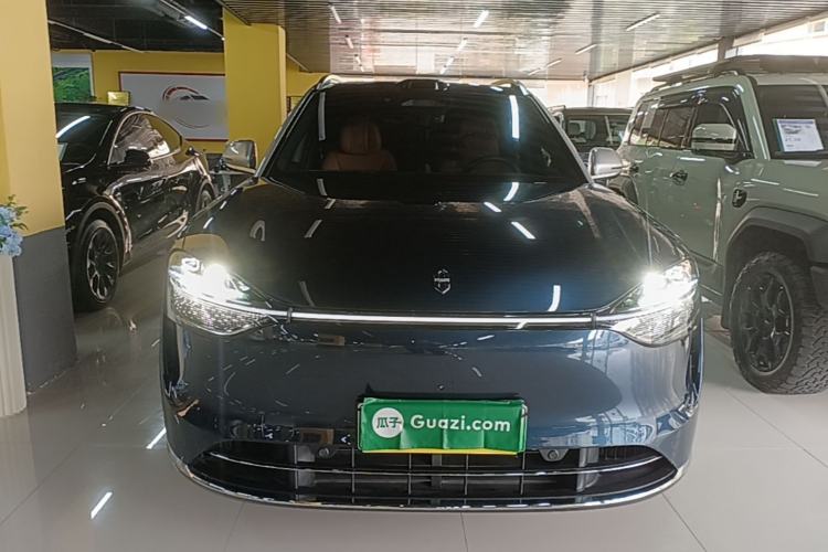 Used Hima AITO M9 2025 Extended-Range Ultra Version 52 kWh 6-Seater Front