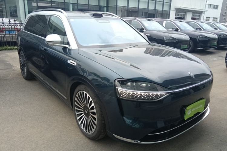 Used Hima AITO M9 2025 Extended-Range Ultra Version 52 kWh 6-Seater Front Right 45 Deg