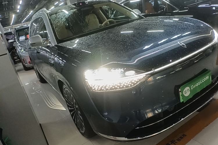 Used Hima AITO M9 2025 Extended-Range Ultra Version 52 kWh 6-Seater Front Right 45 Deg