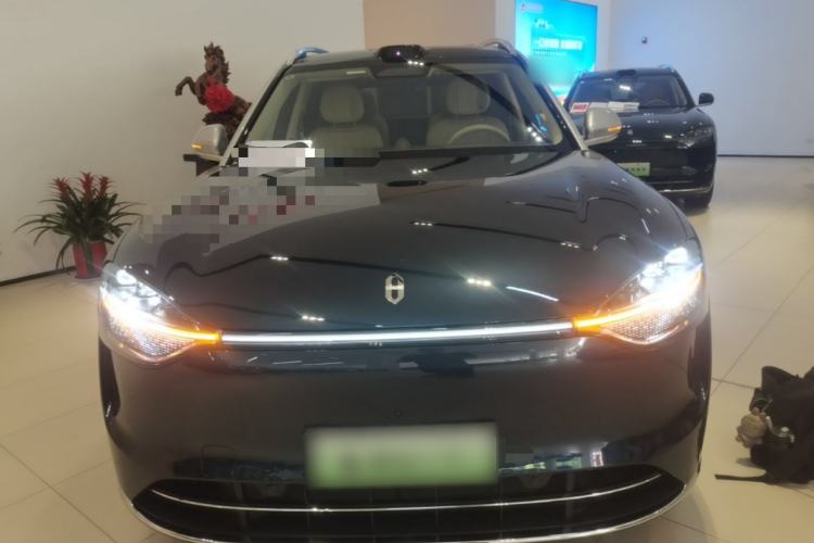 Used Hima AITO M9 2025 Extended-Range Ultra Version 52 kWh 6-Seater Front