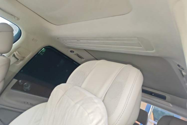Used Hima AITO M9 2025 Extended-Range Ultra Version 52 kWh 6-Seater Headliner