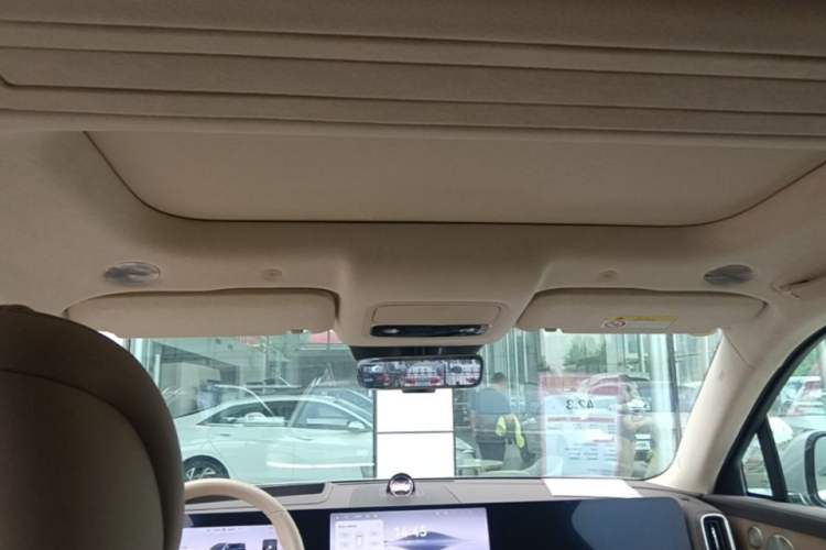 Used Hima AITO M9 2025 Extended-Range Ultra Version 52 kWh 6-Seater Headliner