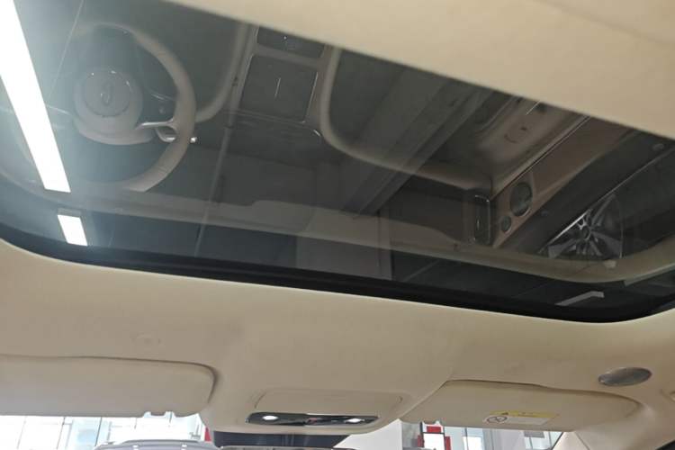 Used Hima AITO M9 2025 Extended-Range Ultra Version 52 kWh 6-Seater Headliner