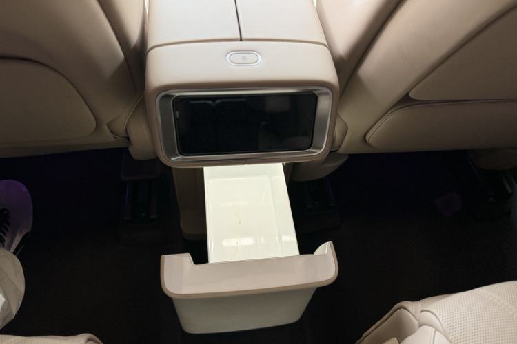 Used Hima AITO M9 2025 Extended-Range Ultra Version 52 kWh 6-Seater Interior 6
