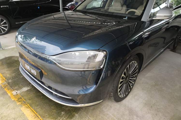Used Hima AITO M9 2025 Extended-Range Ultra Version 52 kWh 5-Seater Edition Left Front Headlight