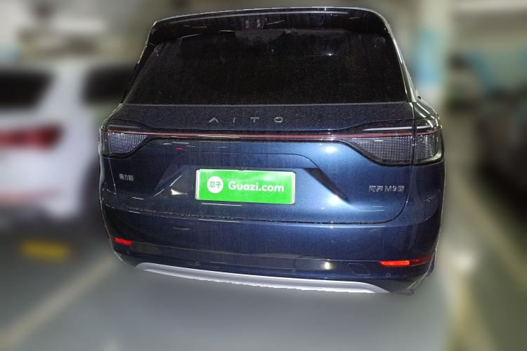 Used Hima AITO M9 2025 All-Electric Max Version 100 kWh 6-Seater Rear