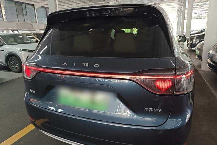Used Hima AITO M9 2025 Extended-Range Ultra Version 52 kWh 6-Seater Rear