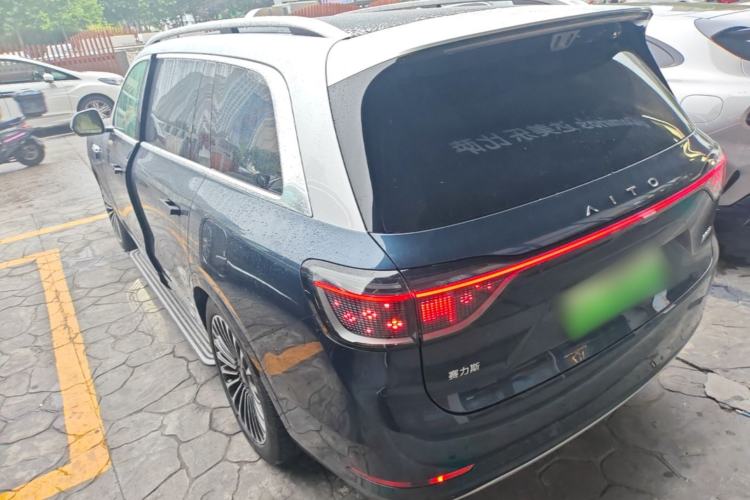 Used Hima AITO M9 2025 Extended-Range Ultra Version 52 kWh 6-Seater Rear Left 45 Deg