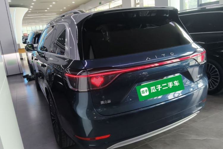 Used Hima AITO M9 2025 Extended-Range Ultra Version 52 kWh 6-Seater Rear Left 45 Deg