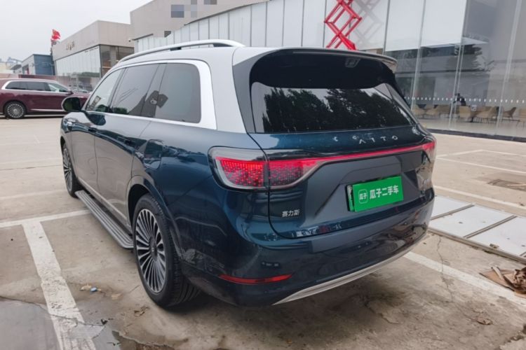 Used Hima AITO M9 2025 Extended-Range Ultra Version 52 kWh 6-Seater Rear Left 45 Deg
