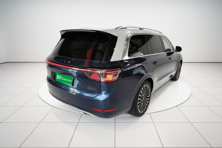 Used Hima AITO M9 2025 Extended-Range Ultra Version 52 kWh 6-Seater Rear Right 45 Deg