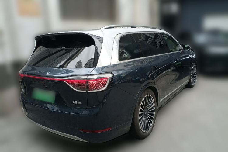 Used Hima AITO M9 2025 Extended-Range Ultra Version 52 kWh 6-Seater Rear Right 45 Deg