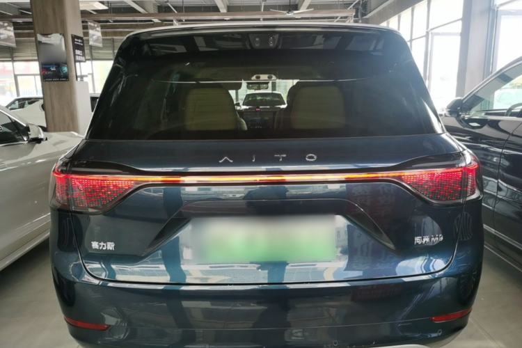 Used Hima AITO M9 2025 Extended-Range Ultra Version 52 kWh 6-Seater Rear