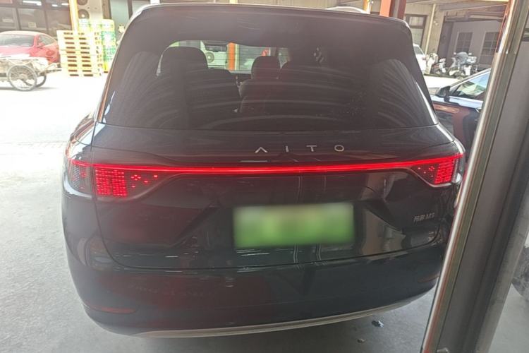 Used Hima AITO M9 2025 Extended-Range Ultra Version 52 kWh 6-Seater Rear