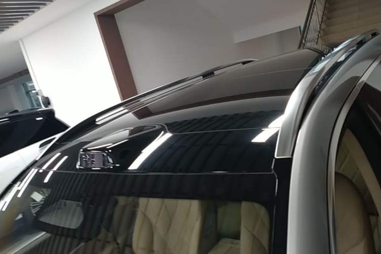 Used Hima AITO M9 2025 Extended-Range Ultra Version 52 kWh 6-Seater Roof