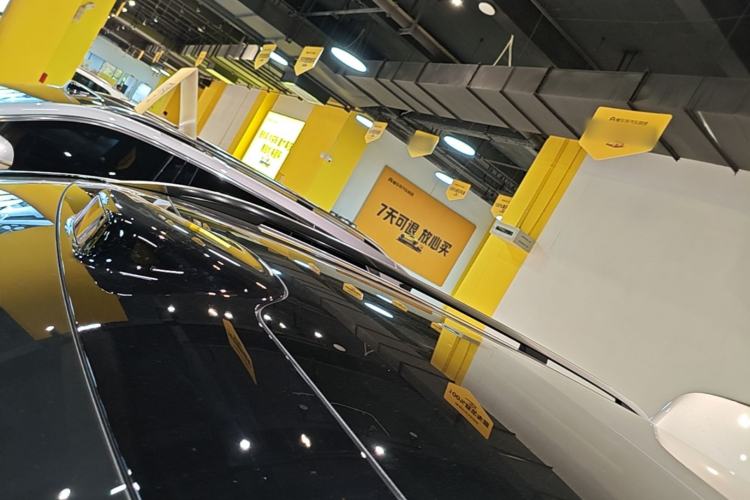 Used Hima AITO M9 2025 Extended-Range Ultra Version 52 kWh 6-Seater Roof