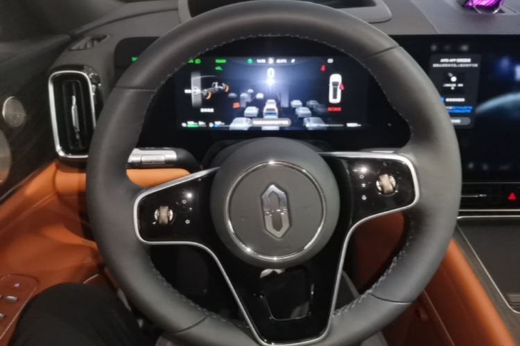 Used Hima AITO M9 2025 Extended-Range Max Version 52 kWh 5-Seater Edition Steering Wheel