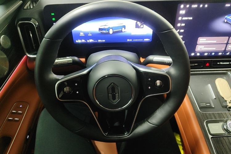Used Hima AITO M9 2025 Extended-Range Ultra Version 52 kWh 6-Seater Steering Wheel