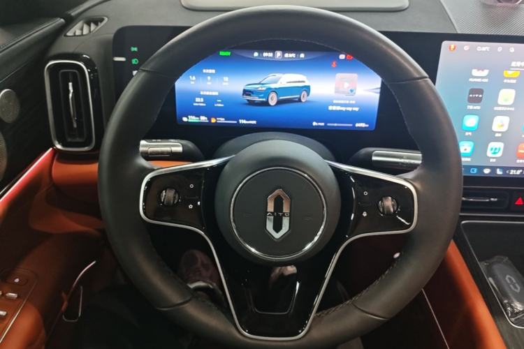 Used Hima AITO M9 2025 Extended-Range Ultra Version 52 kWh 5-Seater Edition Steering Wheel