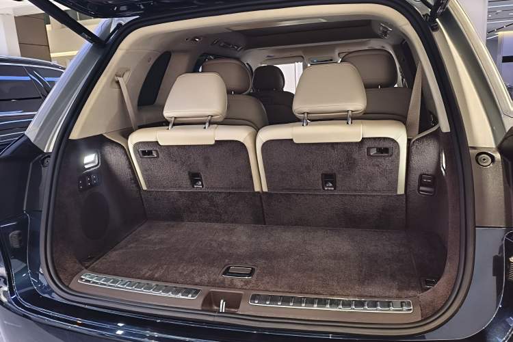 Used Hima AITO M9 2025 Extended-Range Ultra Version 52 kWh 6-Seater Trunk